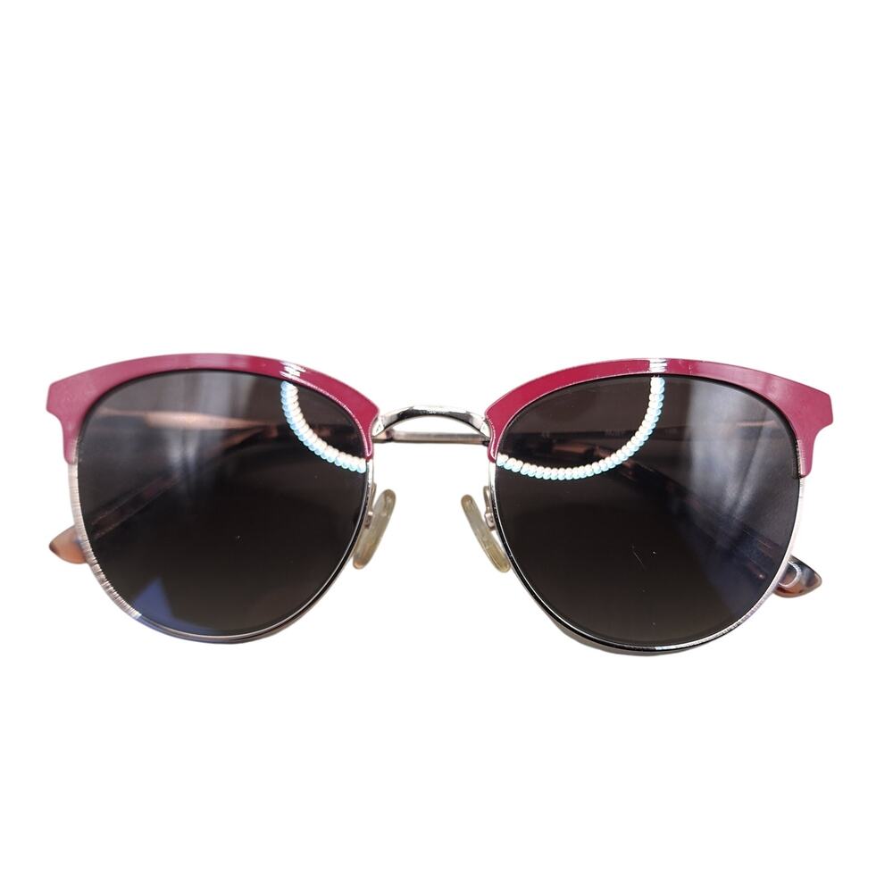 Eye Q ruby red gold frames 2" lens. Excellent overall shape.